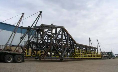 Syncrude Conveyor Truss Assembly